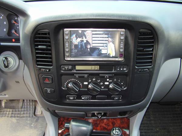 LANDCRUISER 4
